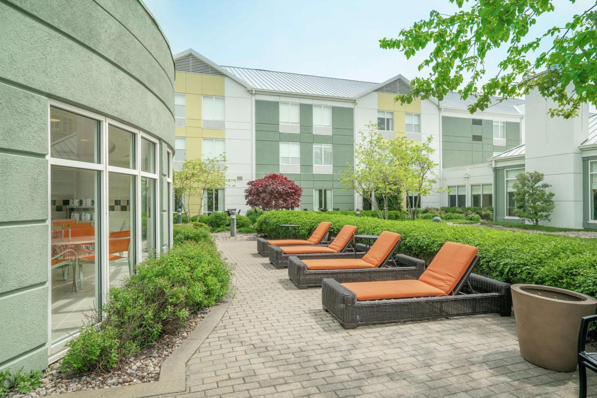 Hilton Garden Inn Louisville East Εξωτερικό φωτογραφία