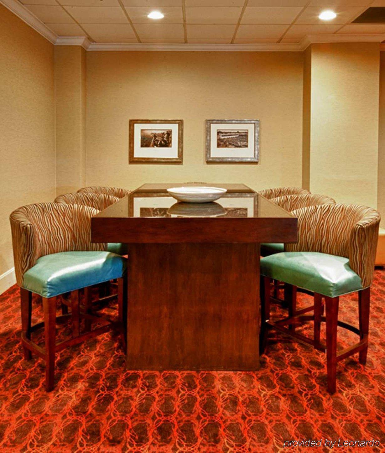 Hilton Garden Inn Louisville East Δωμάτιο φωτογραφία