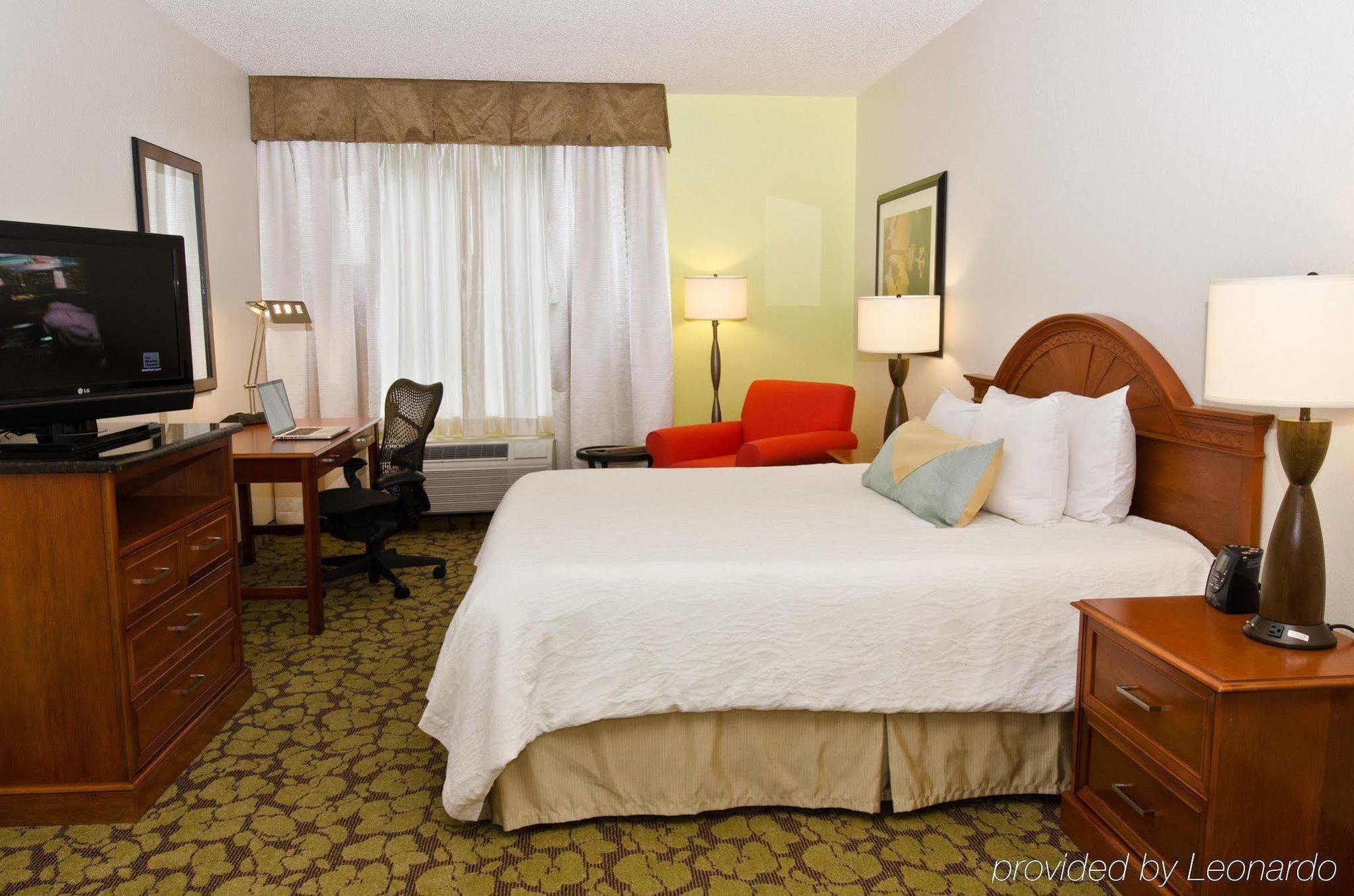Hilton Garden Inn Louisville East Δωμάτιο φωτογραφία