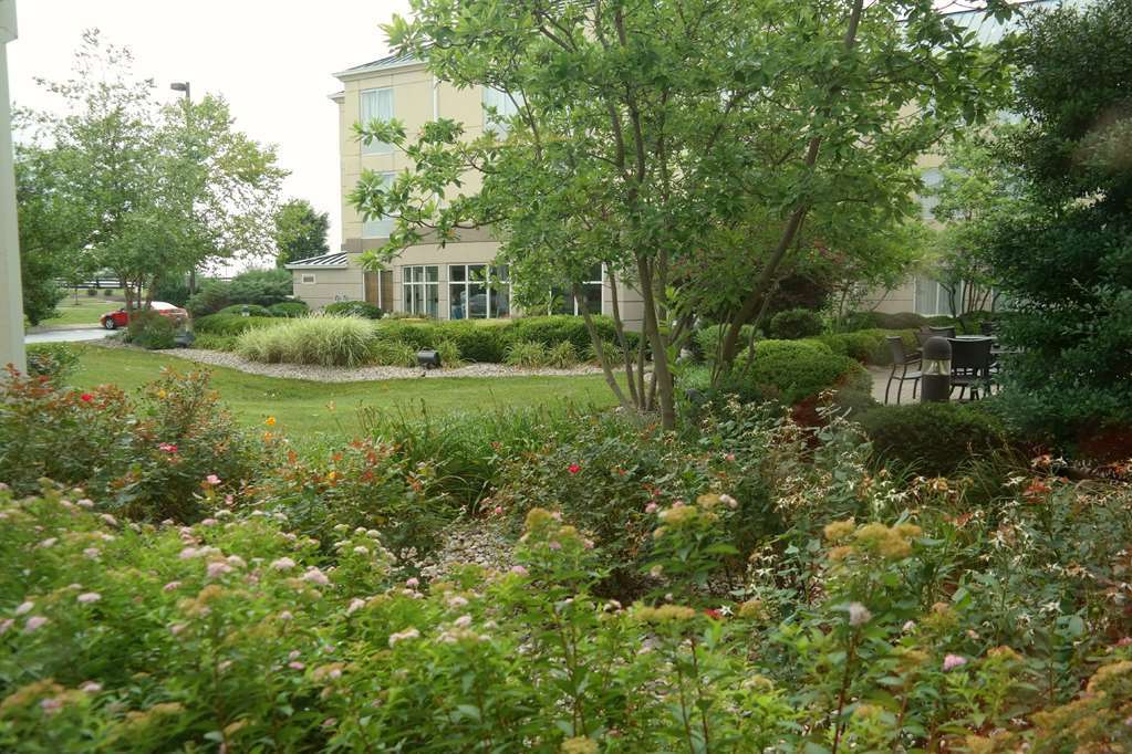 Hilton Garden Inn Louisville East Εξωτερικό φωτογραφία